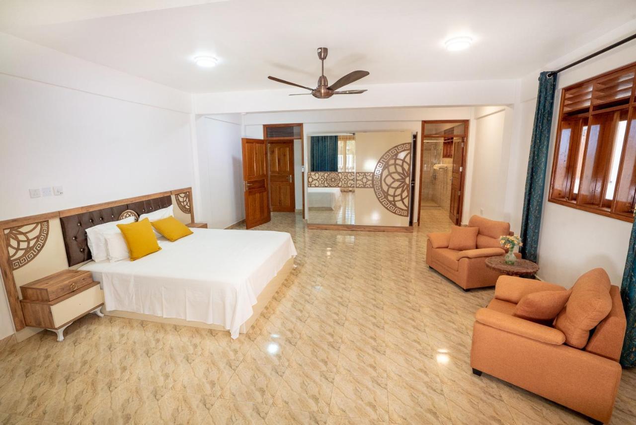 La Belle Residence Self Catering Accommodation Beau Vallon  Esterno foto