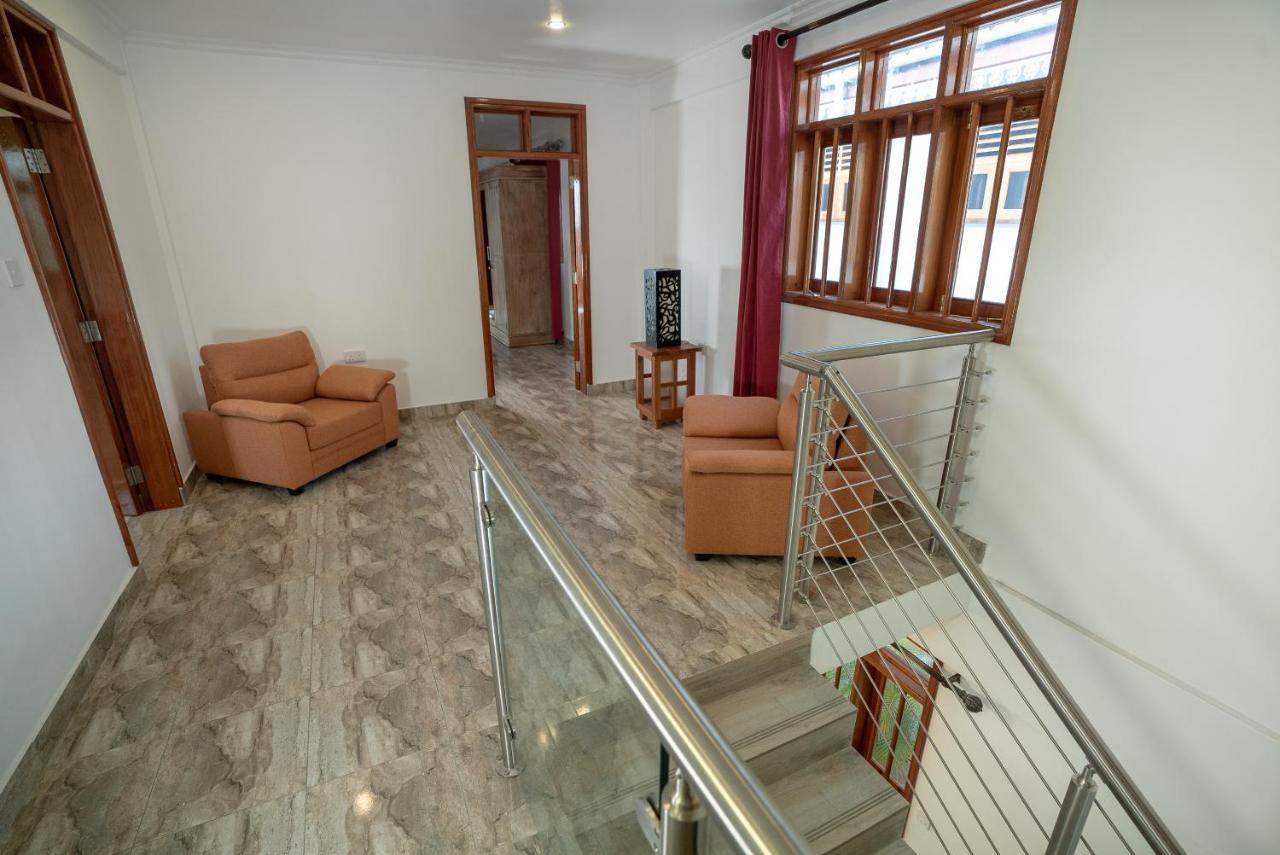 La Belle Residence Self Catering Accommodation Beau Vallon  Esterno foto
