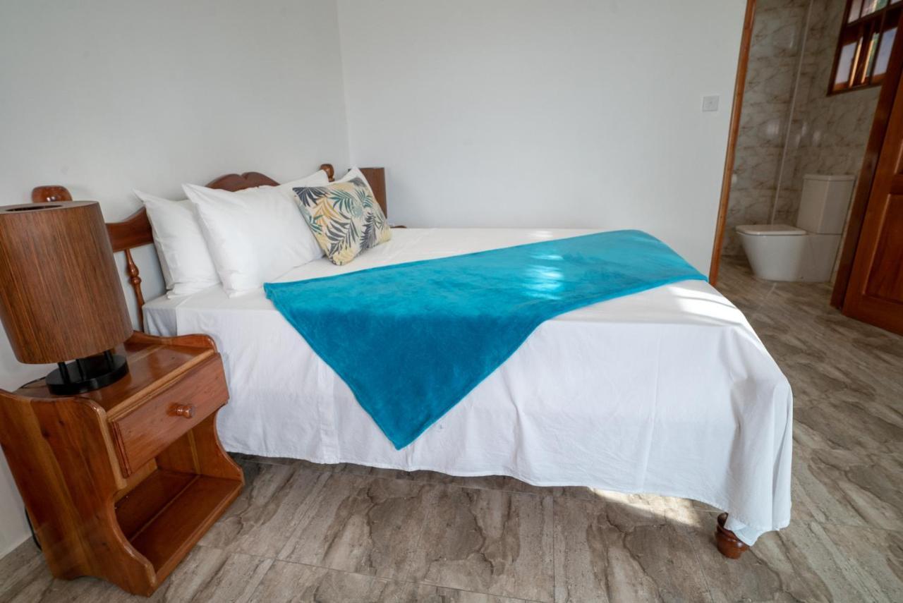 La Belle Residence Self Catering Accommodation Beau Vallon  Esterno foto