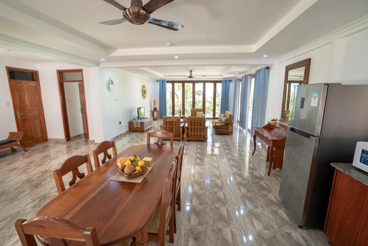 La Belle Residence Self Catering Accommodation Beau Vallon  Esterno foto