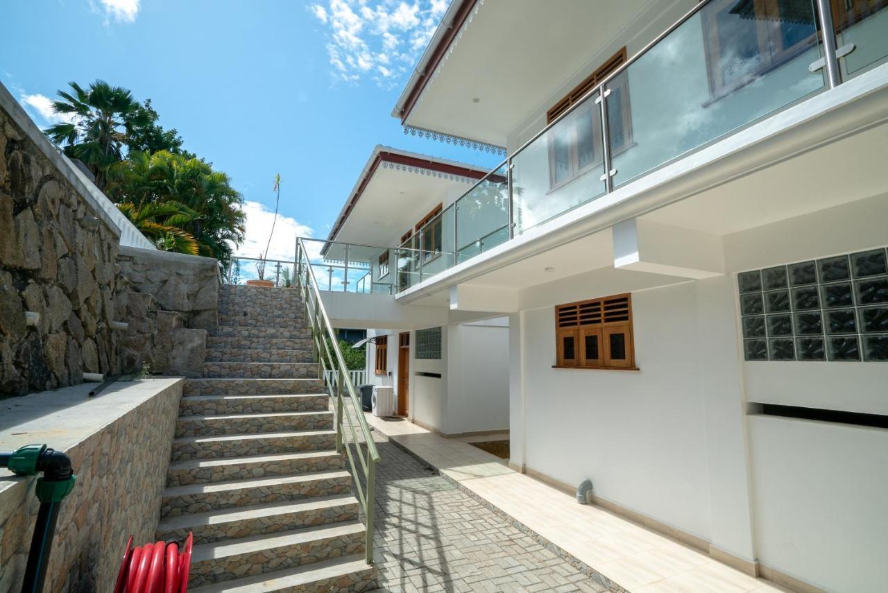 La Belle Residence Self Catering Accommodation Beau Vallon  Esterno foto